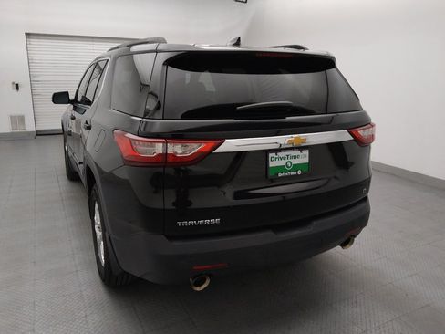 Used 2019 Chevrolet Traverse LT FWD image 6