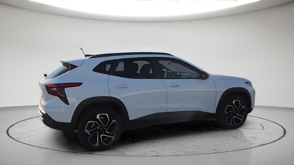 New 2026 Chevrolet Trax RS FWD image 9