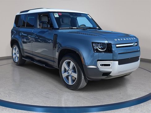 New 2025 Land Rover Defender 110 S image 3