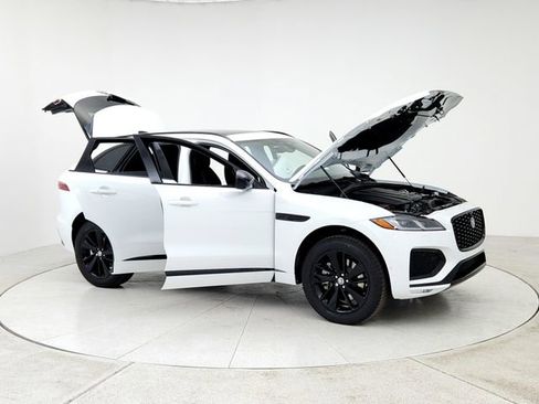 New 2026 Jaguar F-PACE R-Dynamic S image 10