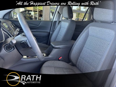 Used 2024 Chevrolet Equinox LT w/ LPO, Floor Liner Package FWD image 13