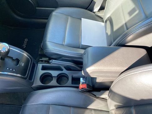 Used 2016 Jeep Patriot High Altitude image 44