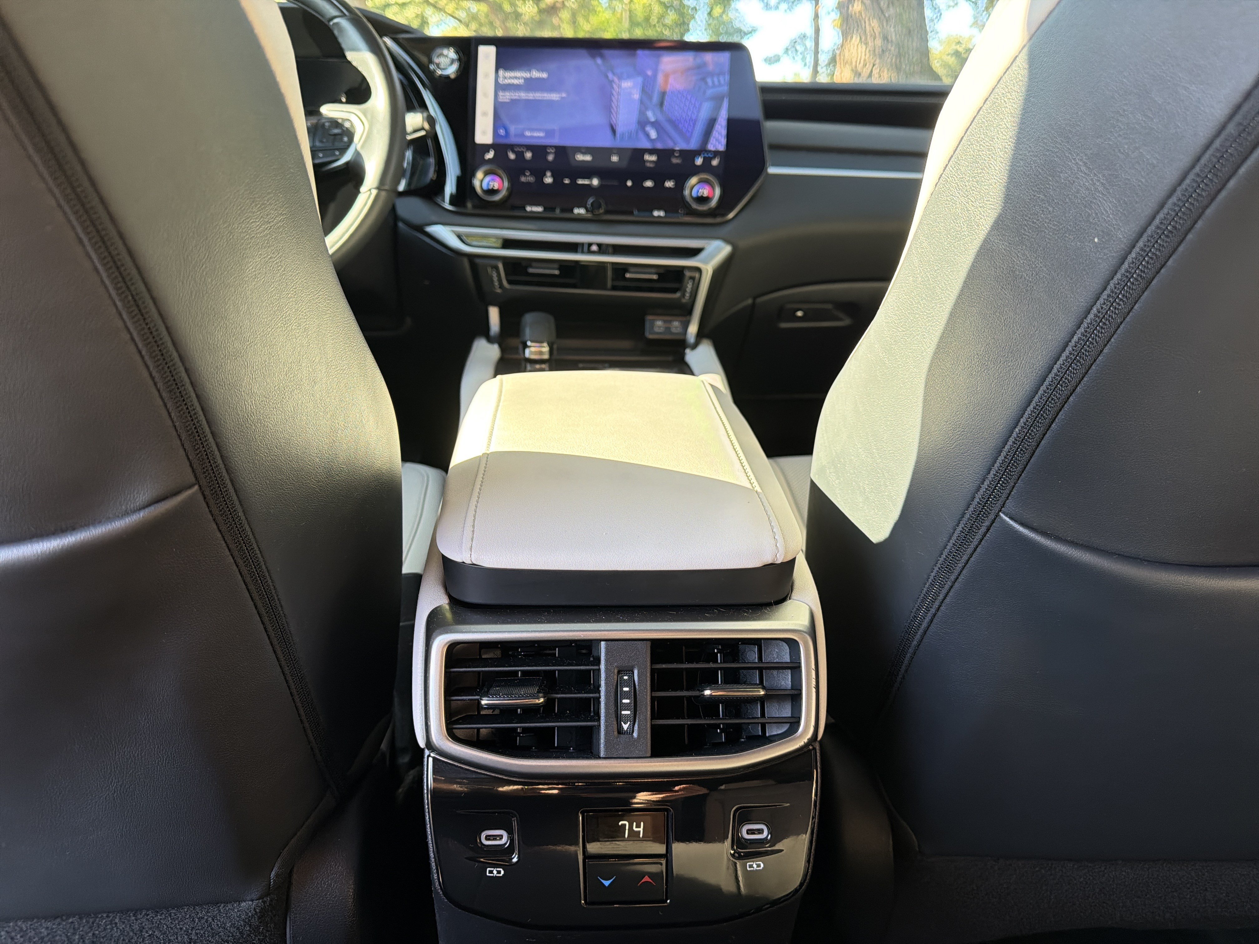 Used 2023 Lexus RX 350 Premium w/ Cold Area Package FWD image 39