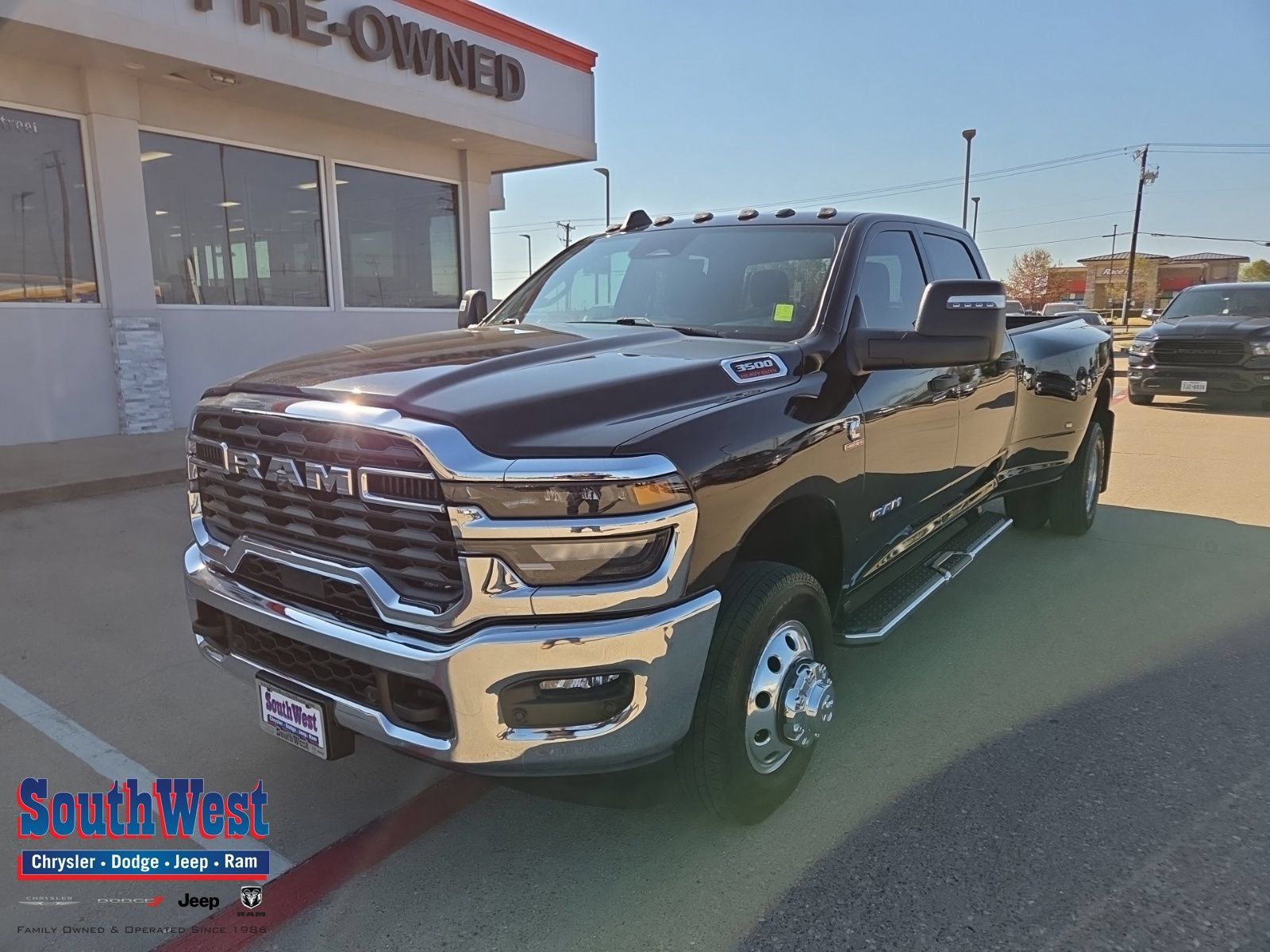 Used 2025 RAM 3500 Lone Star AWD/4WD 360° Tour