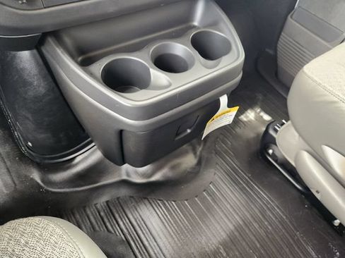 New 2025 Chevrolet Express 2500 Extended RWD image 20