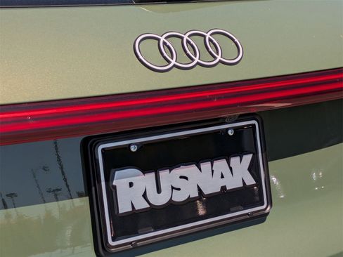 New 2025 Audi Q5 Premium image 15