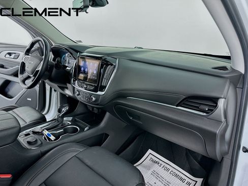 Used 2021 Chevrolet Traverse RS w/ LPO, Floor Liner Package AWD/4WD image 38