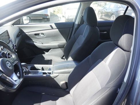 Certified 2023 Nissan Sentra SV image 15