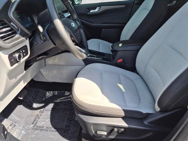 Used 2024 Ford Escape Active w/ Tech Pack #2 FWD image 16