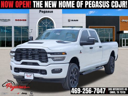 New 2026 RAM 2500 Tradesman AWD/4WD image 2