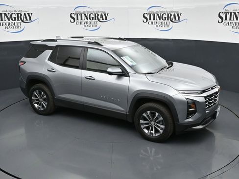 Certified 2025 Chevrolet Equinox LT w/ Convenience Package II image 10