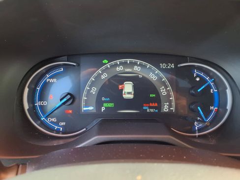 Certified 2025 Toyota RAV4 XLE Premium w/ Weather Package AWD/4WD image 20