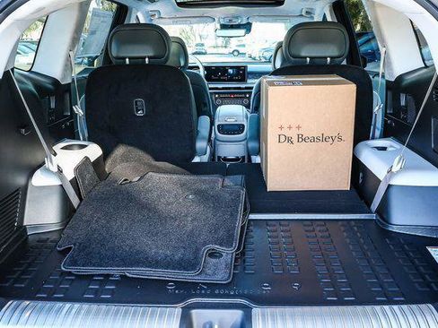 New 2026 Hyundai Ioniq 9 Calligraphy image 29