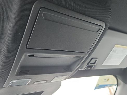 New 2026 Ford Escape ST-Line w/ Tech Pack #1 image 32