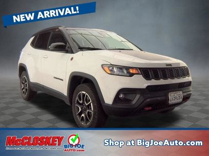 Used 2025 Jeep Compass Trailhawk