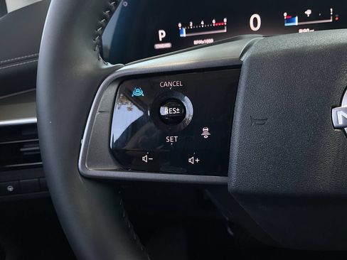 Certified 2025 Nissan Murano SL AWD/4WD image 30