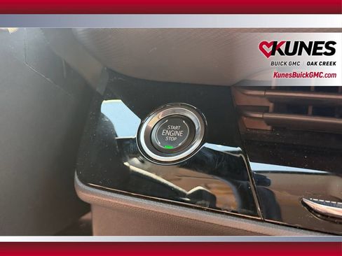 Used 2024 Buick Envision Preferred AWD/4WD image 33