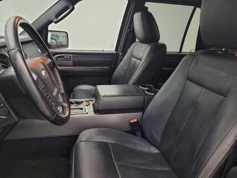 Used 2017 Ford Expedition Platinum image 17