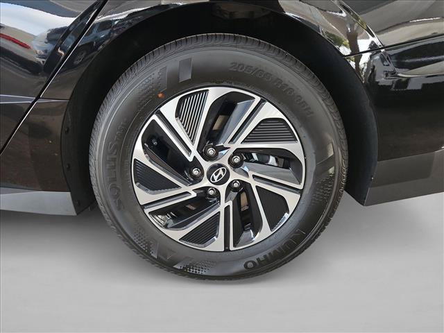 New 2027 Hyundai Sonata Blue FWD image 10