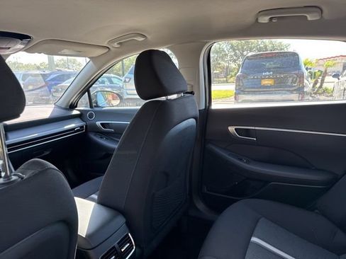 Used 2025 Hyundai Sonata SEL FWD image 19