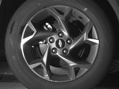 Used 2025 Chevrolet Trax LT image 15