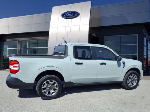 Used 2024 Ford Maverick XLT w/ Equipment Group 300A Standard image 2