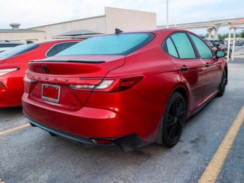 Certified 2026 Toyota Camry Hybrid w/ Multimedia Upgrade Package image 8