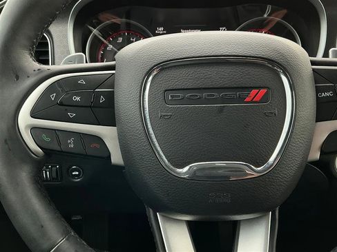 Used 2017 Dodge Charger R/T w/ Plus Group image 33