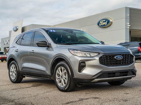 Certified 2024 Ford Escape Active w/ Tech Pack #1 image 1