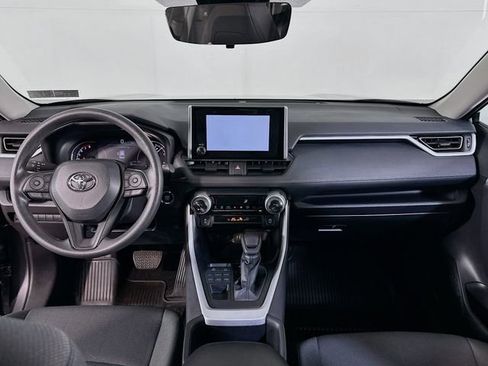 Used 2024 Toyota RAV4 XLE w/ Convenience Package AWD/4WD image 18