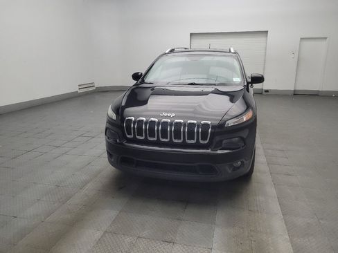 Used 2016 Jeep Cherokee Latitude w/ Comfort & Sound Group FWD image 15