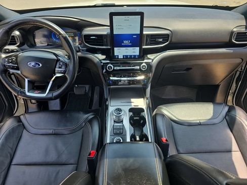Used 2022 Ford Explorer ST w/ Equipment Group 401A AWD/4WD image 10