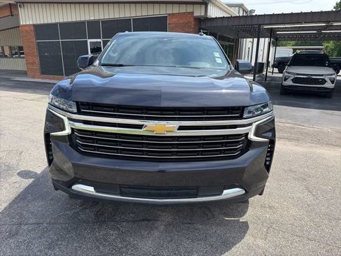 Used 2024 Chevrolet Tahoe LT RWD image 2