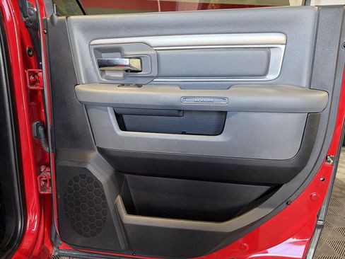 Used 2016 RAM 2500 Big Horn image 34