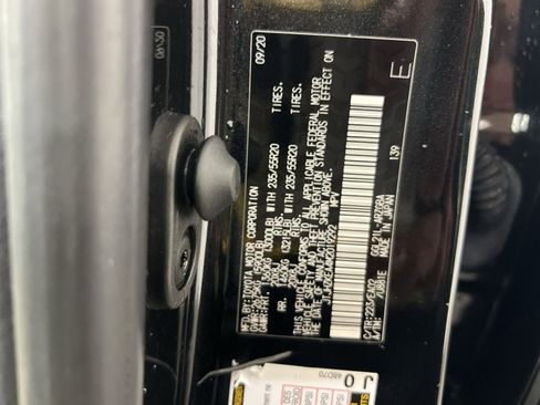 Used 2021 Lexus RX 350L FWD w/ Premium Package image 30