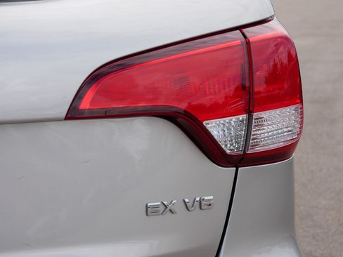 Used 2015 Kia Sorento EX w/ EX V6 Touring Package AWD/4WD image 17