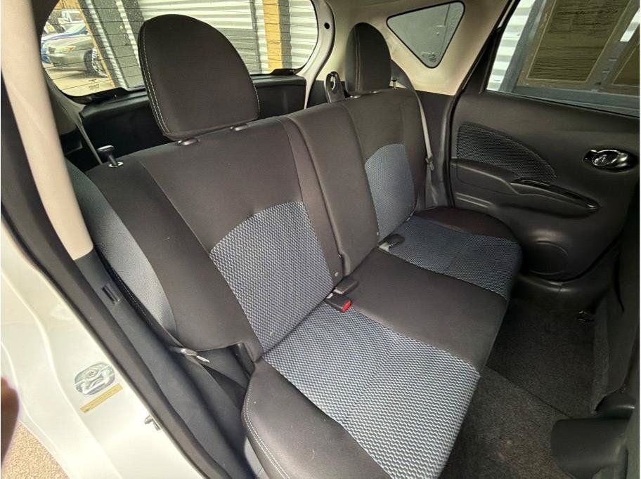 Used 2015 Nissan Versa Note SV FWD image 19