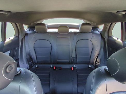 Used 2020 Mercedes-Benz GLC 300 4MATIC Coupe image 9