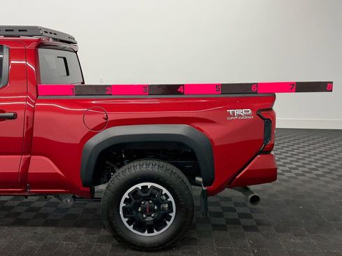 Used 2024 Toyota Tacoma TRD Off-Road w/ TRD Off Road Upgrade Package AWD/4WD image 21