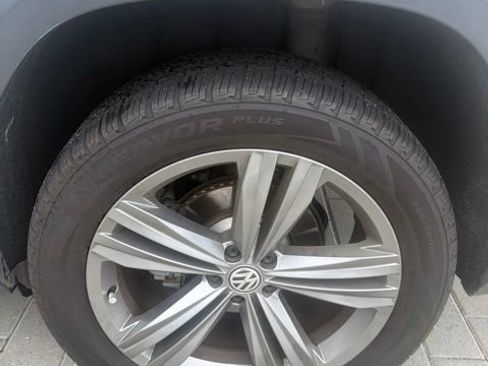 Used 2019 Volkswagen Atlas SE FWD image 14
