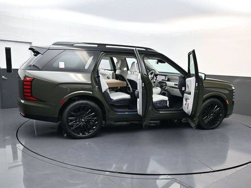 New 2026 Hyundai Palisade Calligraphy FWD image 33