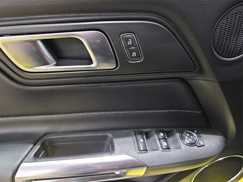 Used 2021 Ford Mustang GT Premium w/ Ford Safe & Smart Package image 28