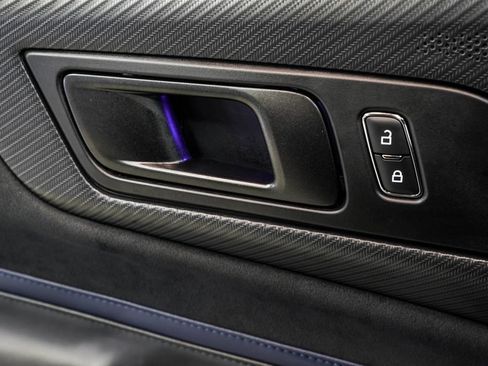 Used 2025 Ford Mustang Dark Horse RWD image 40