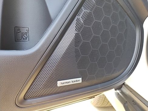 Used 2025 Subaru Outback Onyx Edition XT image 17