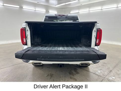 Used 2021 GMC Sierra 1500 AT4 w/ AT4 Premium Package AWD/4WD image 18