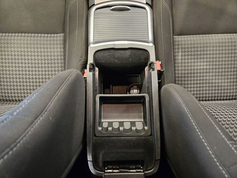 Used 2023 Dodge Charger SXT image 22