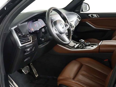 Used 2022 BMW X5 M50i w/ Executive Package AWD/4WD image 28