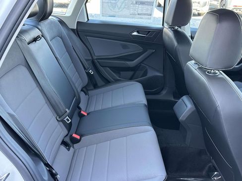 New 2026 Volkswagen Jetta SE image 15