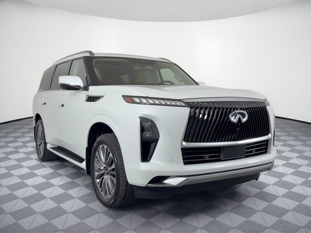 Used 2026 INFINITI QX80 Luxe w/ Cargo Package AWD/4WD image 7