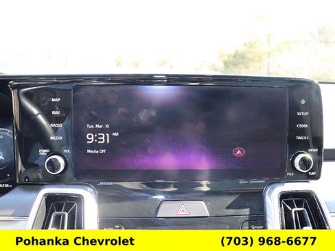 Used 2023 Kia Sorento SX Prestige image 16